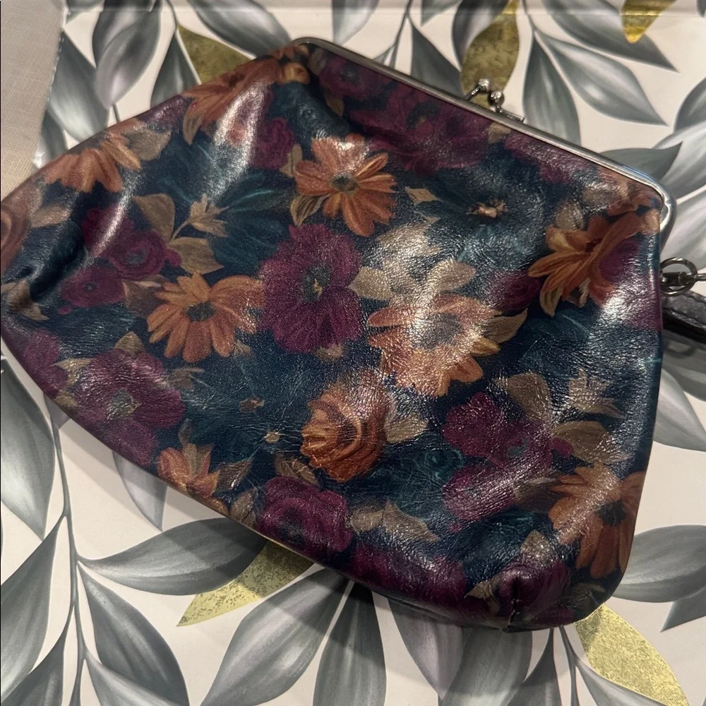 Patricia Nash Black Floral Kiss-Lock Wristlet with Burgundy & Mustard Flowers - Picture 3 of 6
